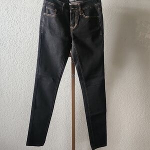 Sleek Black Skinny Jeans for Women